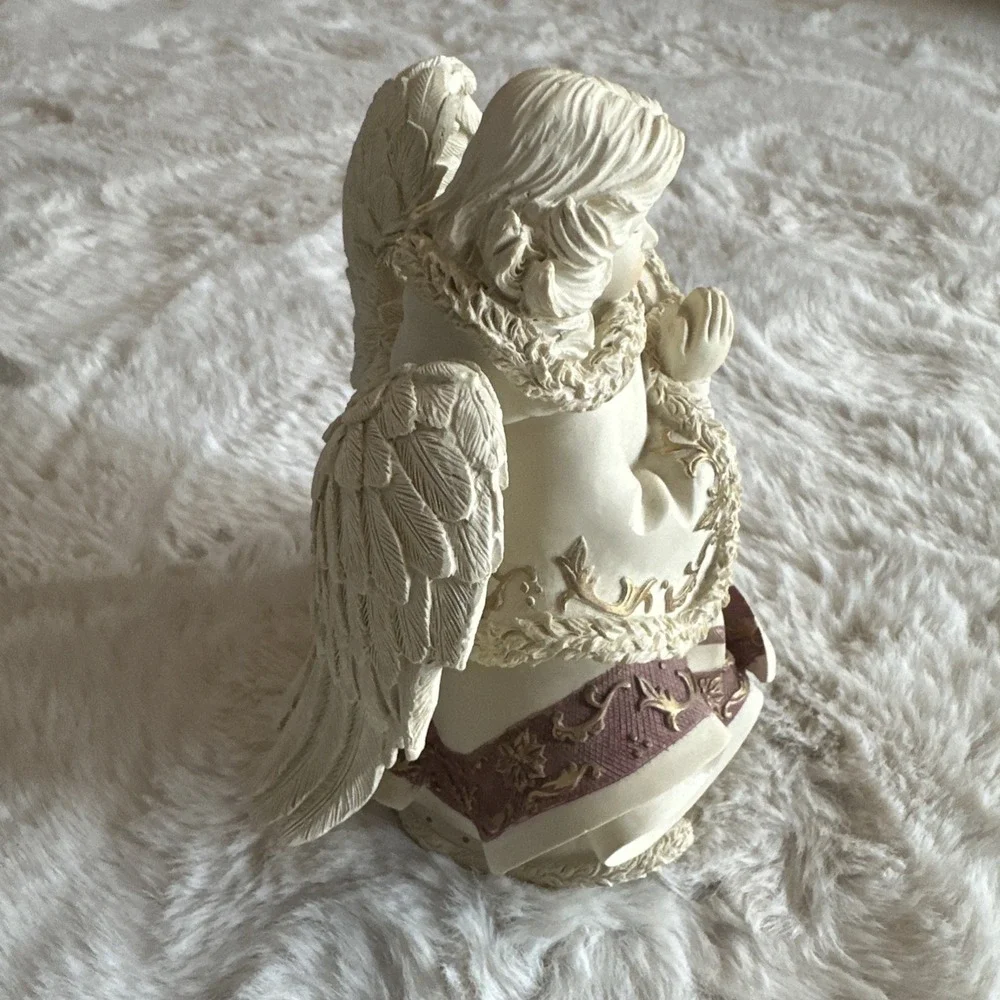 Sarah's Angels Tina w Bunny Rabbit #‎ 30800 Windup Music Box My Heart Will Go On